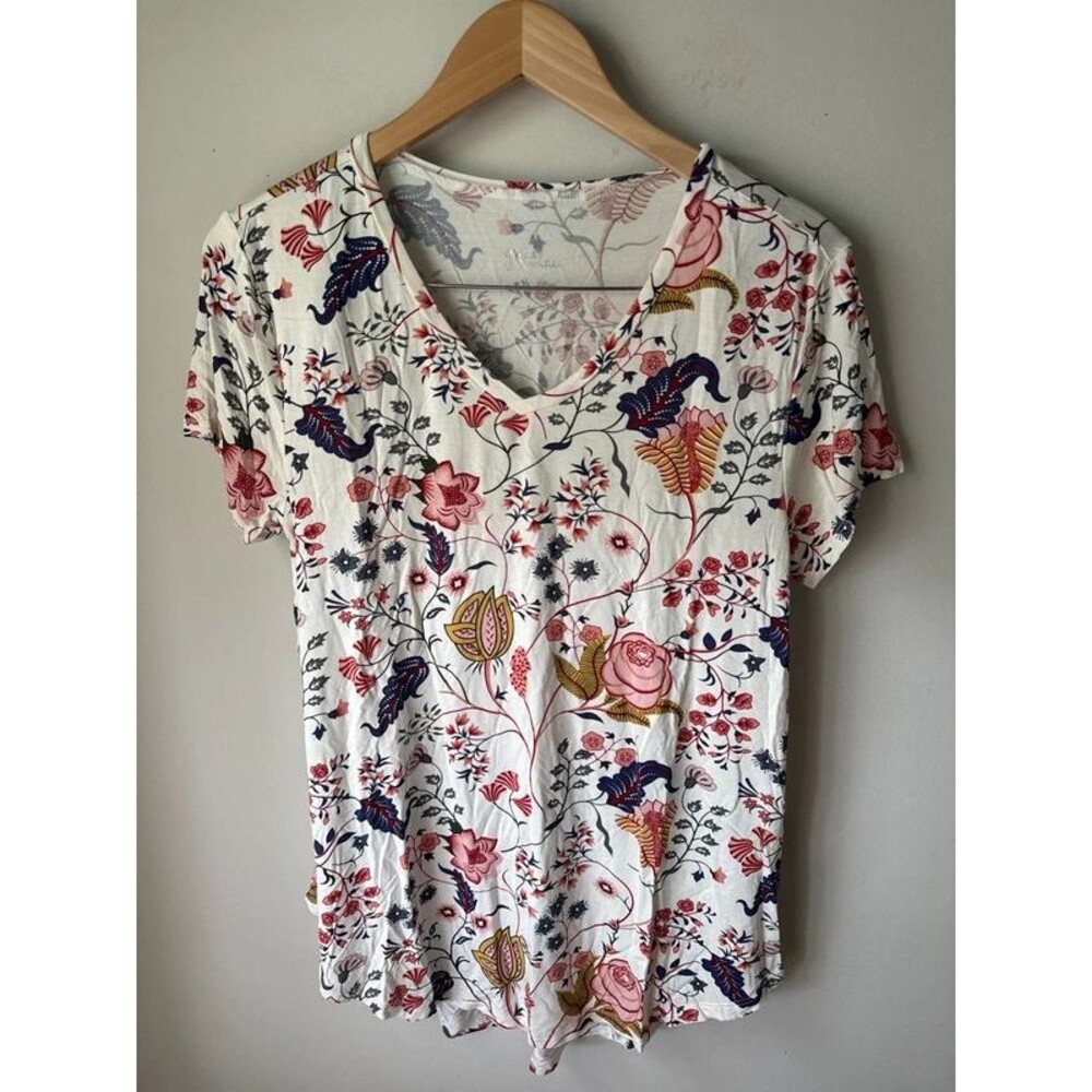 Grace & Lace Floral V-Neck Soft Stretch Top XS